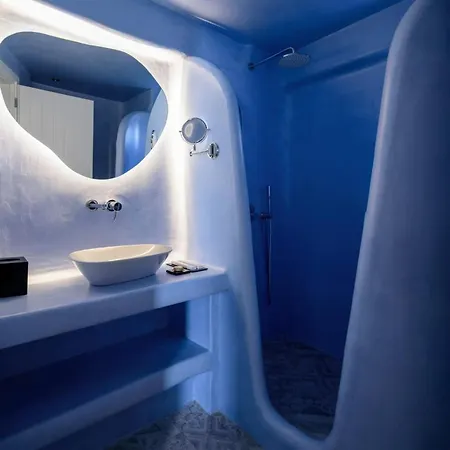 Exquisite Santorini Luna 3 Bedrooms Breathtaking Sea Views And Private Pool Akrotiri